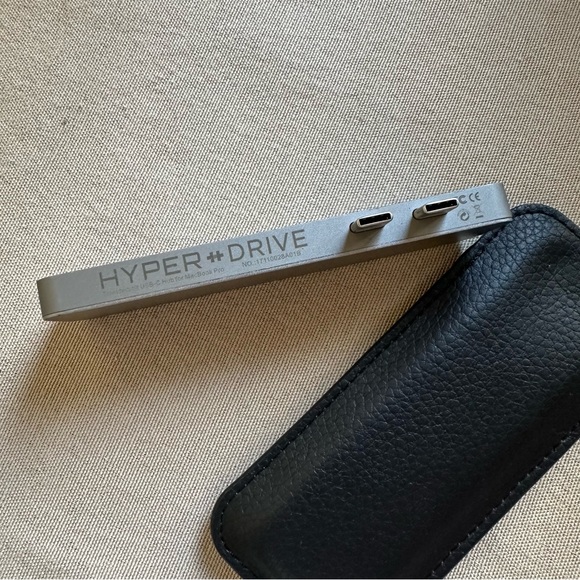 HyperDrive USB-C Hub for MacBook Pro - Picture 4 of 4